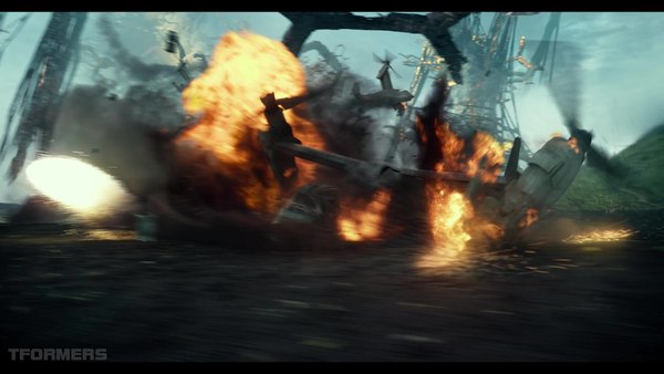 Transformers The Last Knight Theatrical Trailer HD Screenshot Gallery 513 (513 of 788)